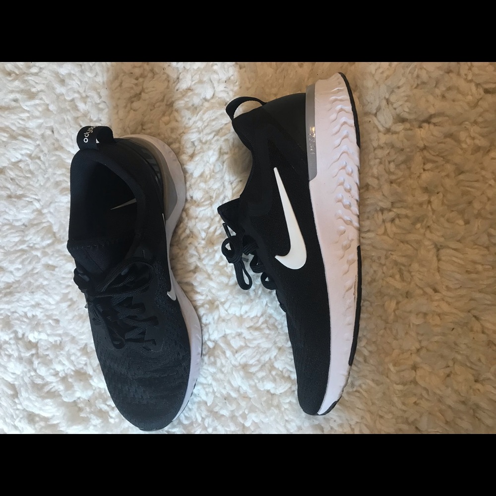 Women’s Nike Odyssey React